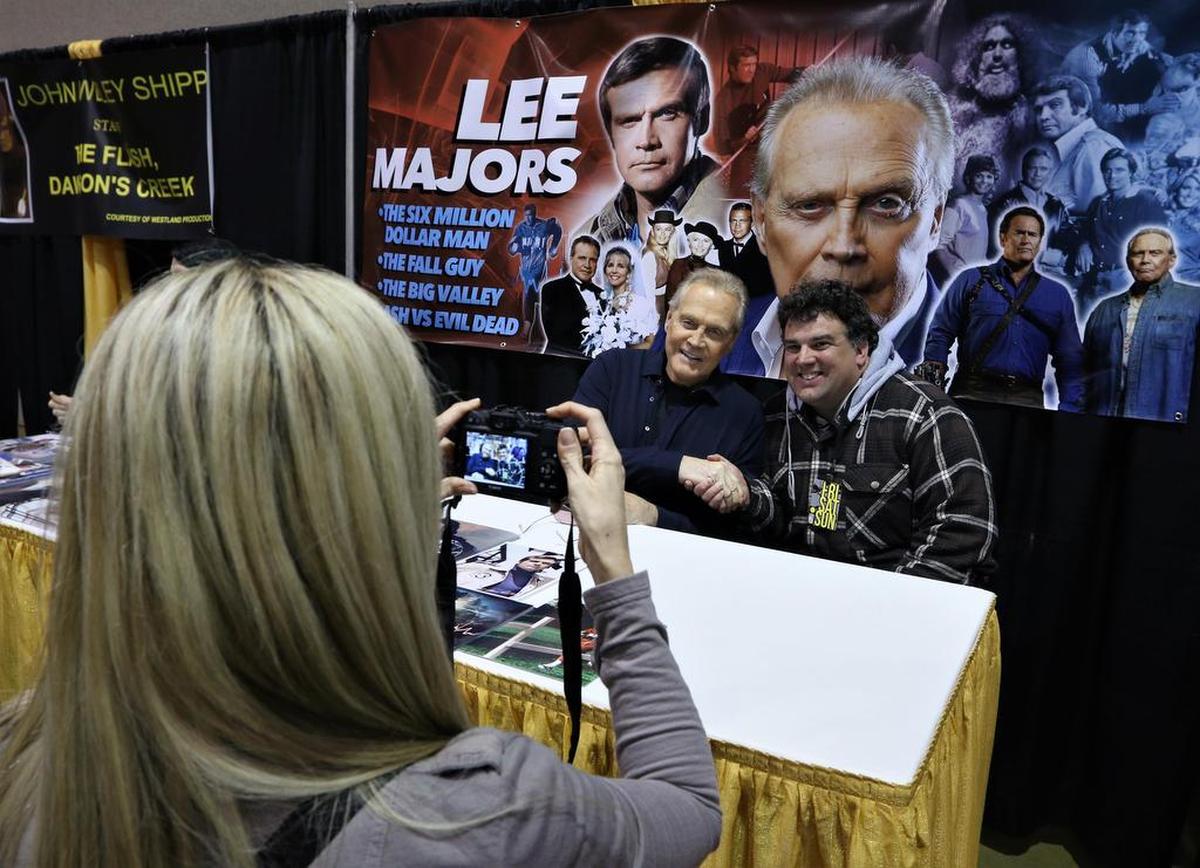 Lee Majors, television’s Six Million Dollar Man, signed autographs for fans at the 2017 Lexington Comic & Toy Convention.