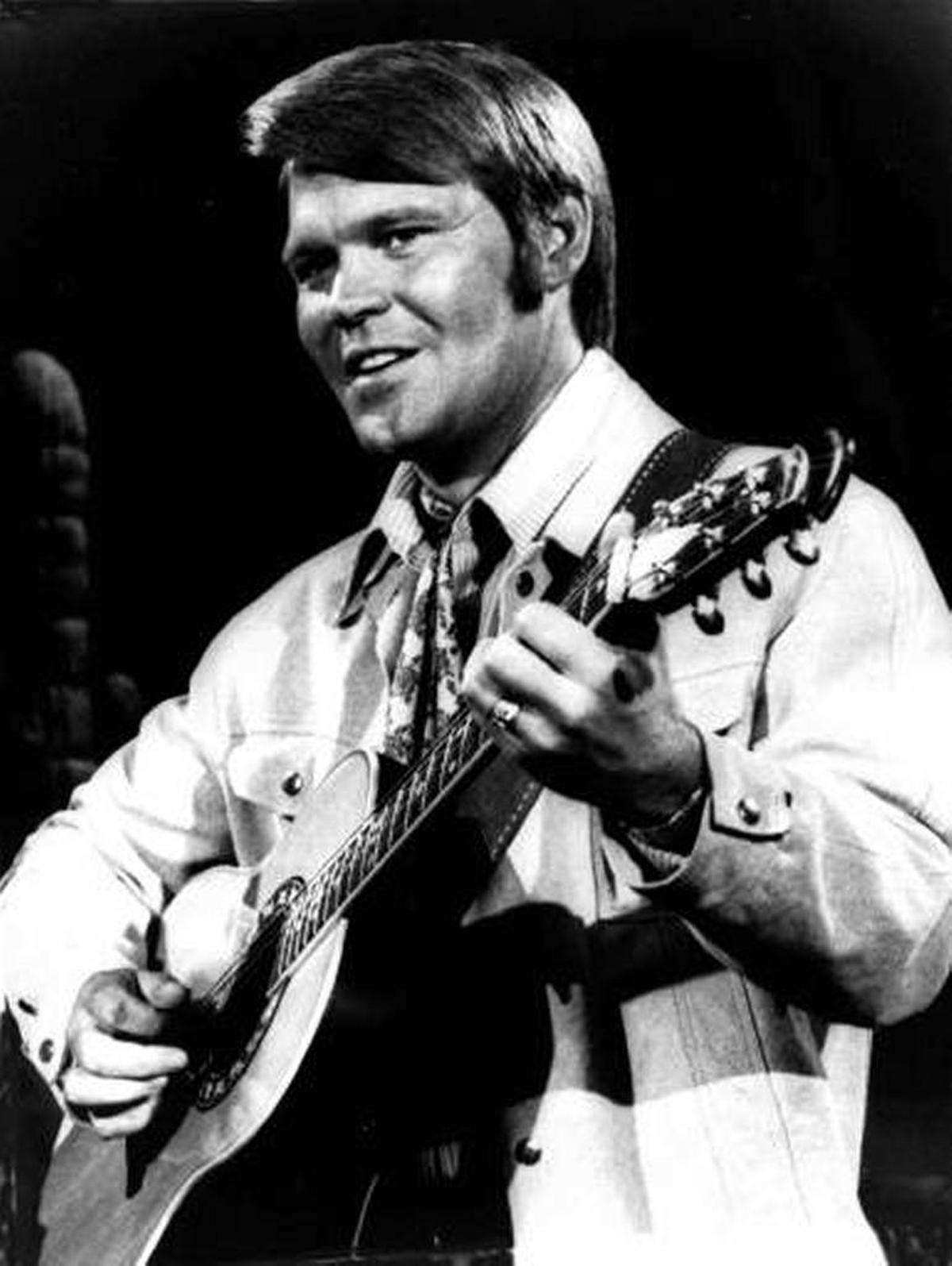 Glen Campbell performs in March 1970.