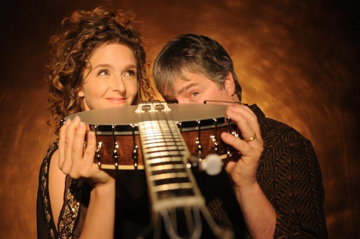 Abigail Washburn and Béla Fleck will be at the Grand Theatre in Frankfort on Oct. 30.