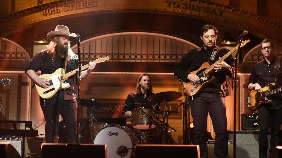 Musical Guest Chris Stapleton performs “Hard Livin’” featuring Sturgill Simpson on “Saturday Night Live” in Studio 8H on Saturday, January 27, 2018.