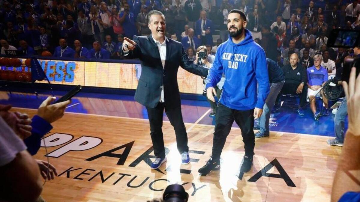 Kentucky Wildcats head coach John Calipari and Drake greet the crowd and members of the team during Big Blue Madness at Rupp Arena in Lexington, Ky., Friday, Oct. 13, 2017.