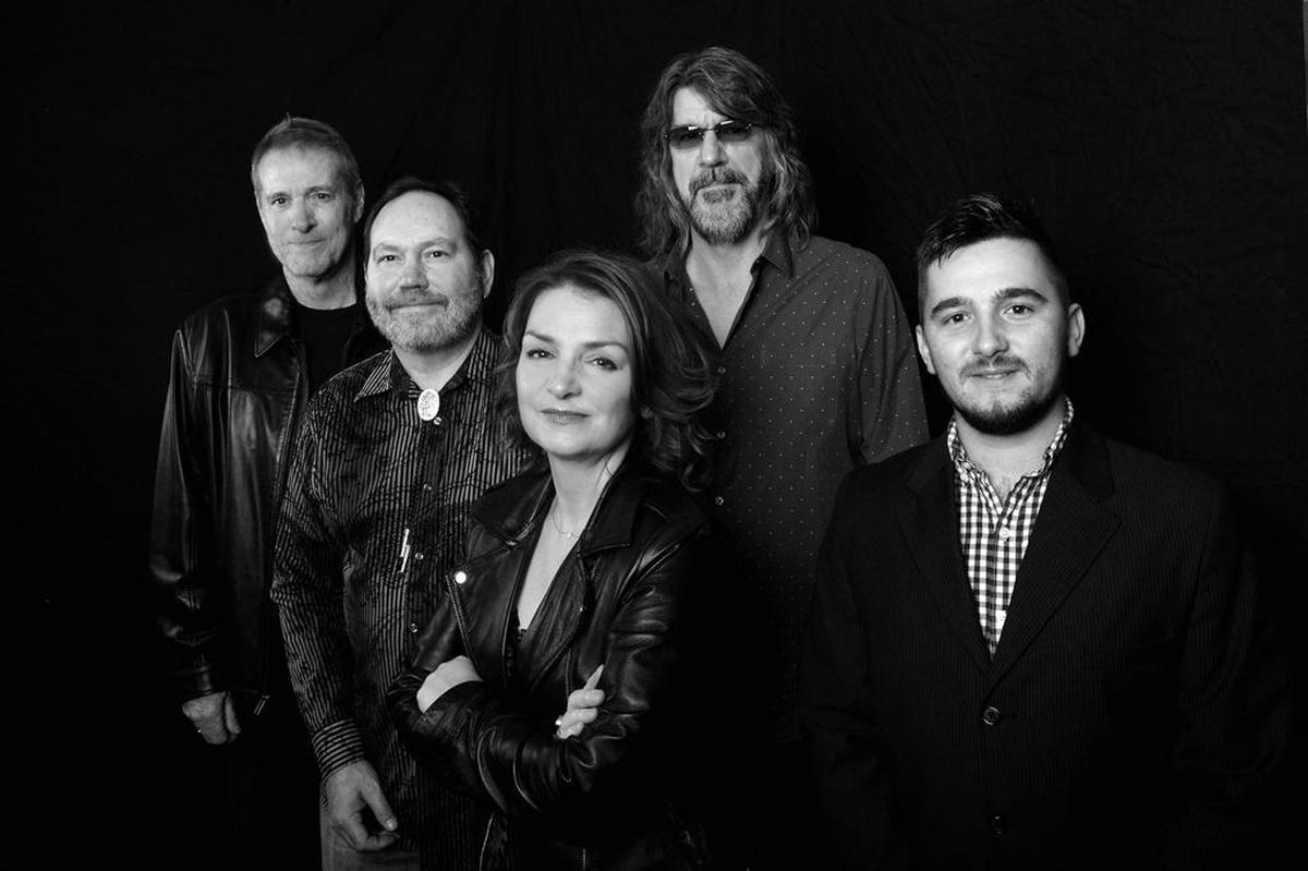 The SteelDrivers are Mike Fleming, Richard Bailey, Tammy Rogers, Brent Truitt and Kelvin Damrell.