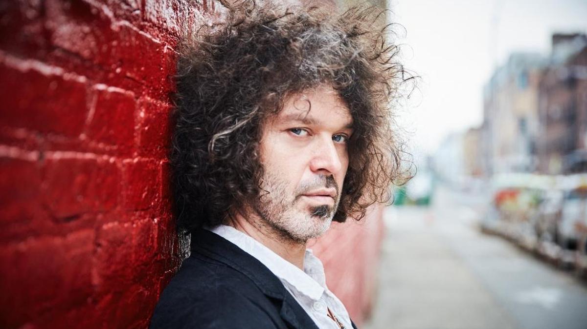 Doyle Bramhall II comes to Willie’s Locally Known on Oct. 25.