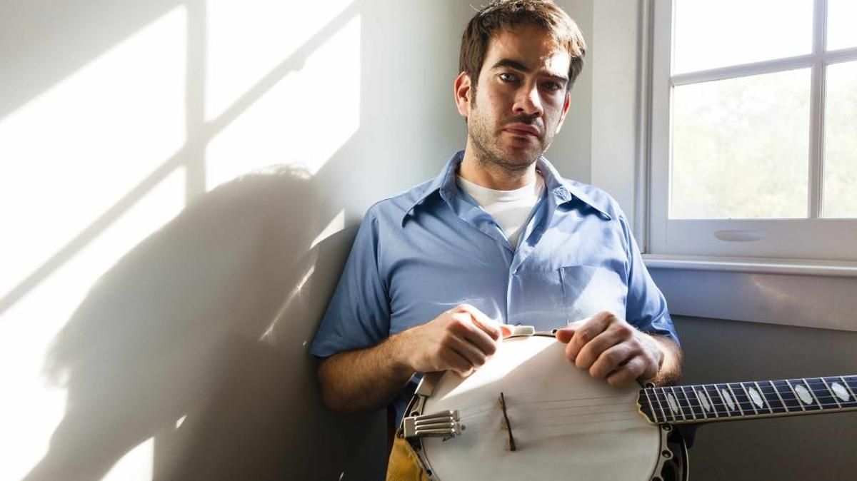 Noam Pikelny plays Saturday at Danville’s Norton Center for the Arts.