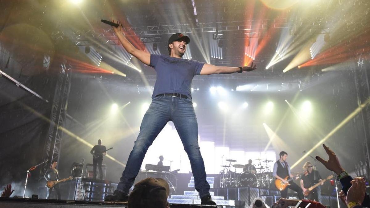 Luke Bryan headlined the first night of Red, White & Boom 2017, which took place at Whitaker Bank Ballpark in Lexington, Kentucky under heavy rains from the remnants of Hurricane Harvey.