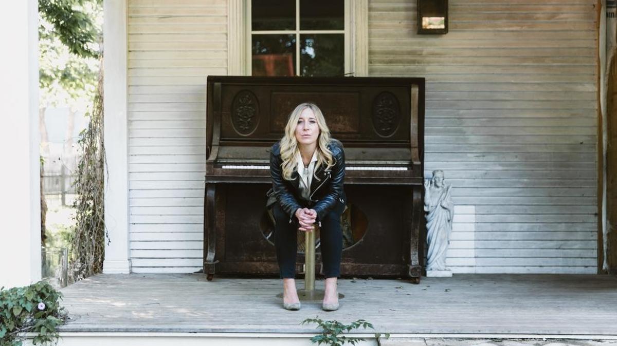 Erika Wennerstrom, frontwoman for Heartless Bastards, brings her solo show to Lexington’s Soulful Space on Dec. 15.