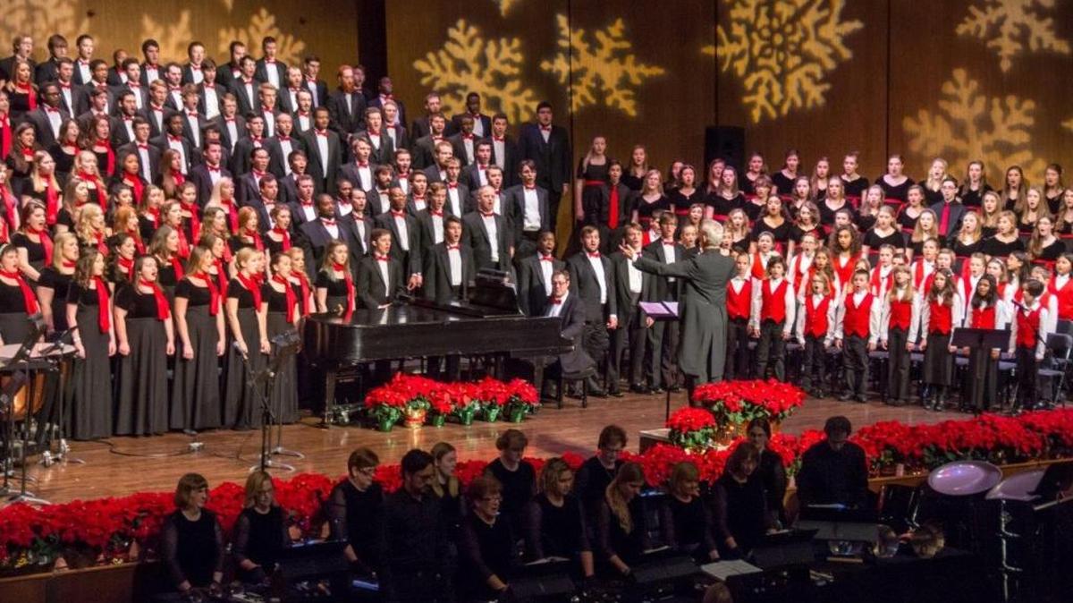 The UK Women’s Choir, the UK Men’s Chorus and the Lexington Singers Children’s Choir were conducted by Jefferson Johnson at last year’s Collage. Alluring, the handbell ensemble led by Patty Saunders, is in front.