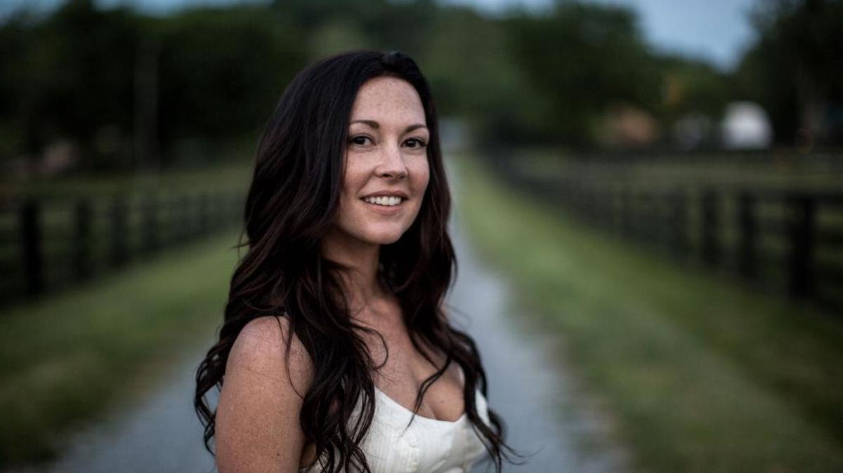 Amanda Shires plays The Burl on Saturday.