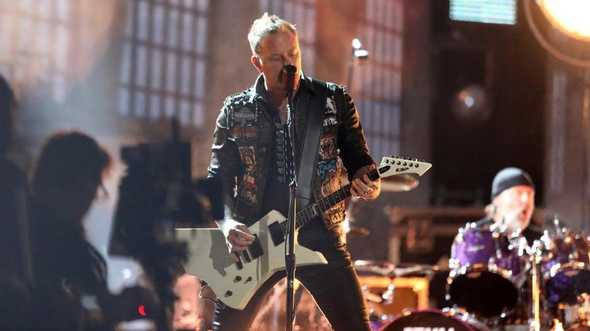 James Hetfield of Metallica, which will be one of the core artists on the new Lexington station WWTF-97.7 FM, and 1580 AM, shown performing “Moth Into Flame” at the 59th annual Grammy Awards.