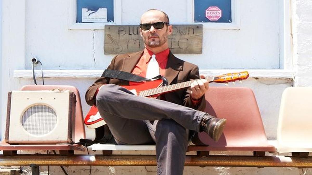 Paul Thorn plays the Grand Theatre Frankfort on April 28, 2017.