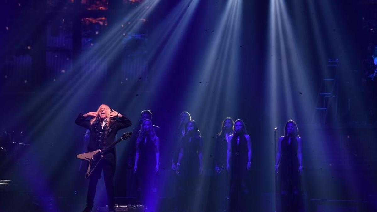 Trans-Siberian Orchestra brought its “Ghosts of Christmas Eve” tour to Rupp Arena in Lexington, Kentucky on Nov. 30, 2017.