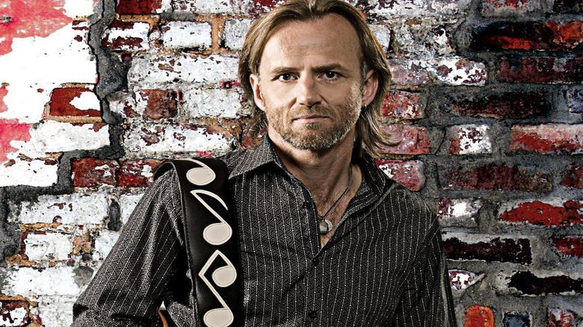 Australian blues-rock guitarist Geoff Achison will play Friday and Saturday at the Terrapin Hill Harvest Festival.