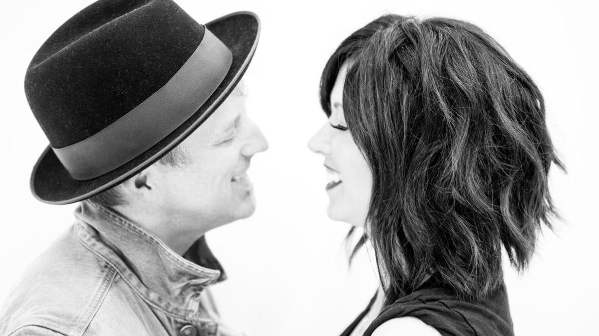 Keifer and Shawna Thompson are Thompson Square, a duo onstage and off.