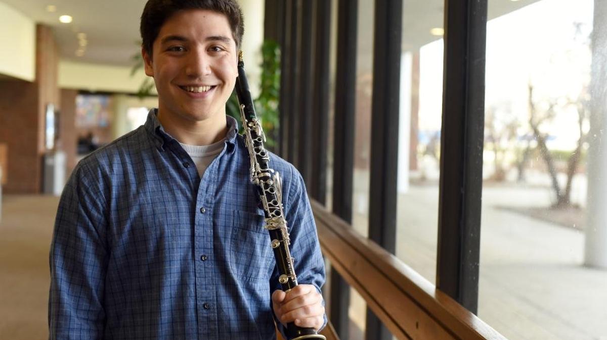 Michael Robinson won the UK Symphony Orchestra’s symphony’s annual concerto competition with Carl Nielsen’s “Clarinet Concerto” and will perform the work in concert.