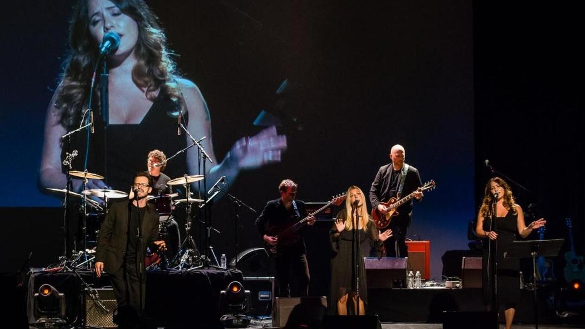 The Black Jacket Symphony performs Fleetwood Mac’s “Rumors” at the Lexington Opera House in September 2014. The group brings the album back for two performances April 8.