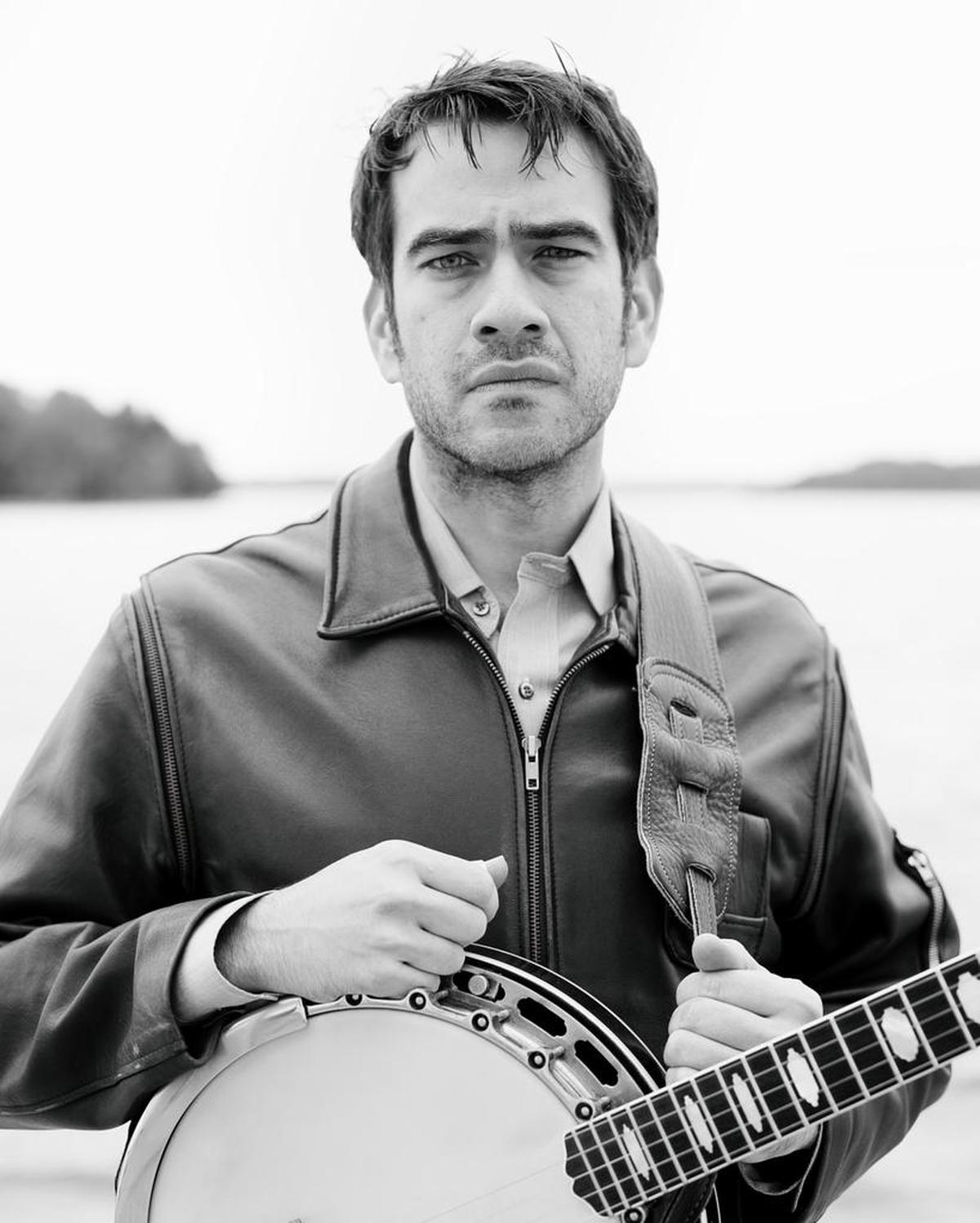 Noam Pikelny of the Punch Brothers plays a solo show at the Norton Center for the Arts in September.