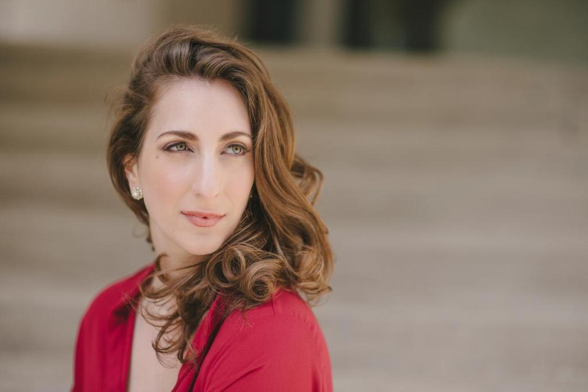 Sofia Selowsky will sing Dominick Argento’s “Casa Guidi” for voice and orchestra in October.
