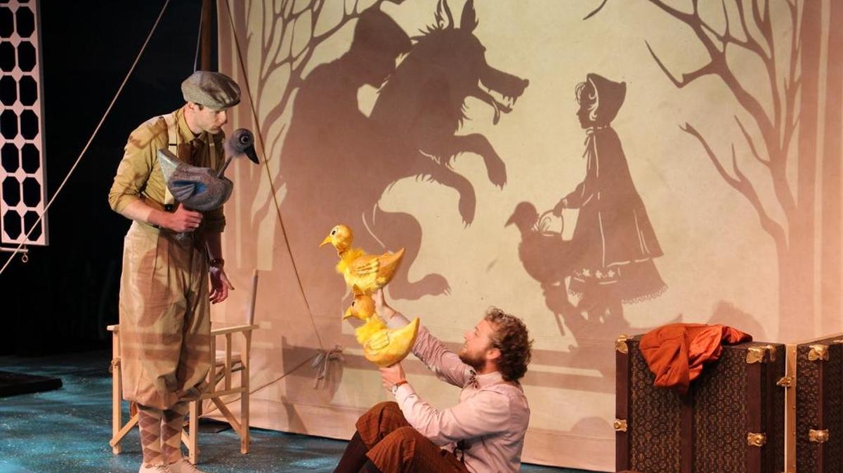“The Ugly Ducking” presented by Lexington Children’s Theatre incorpoates shadows and puppets and will include a sensory friendly performance.