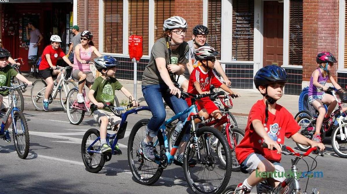 Cyclists at the Bike Lexington Family Fun Ride in 2015.