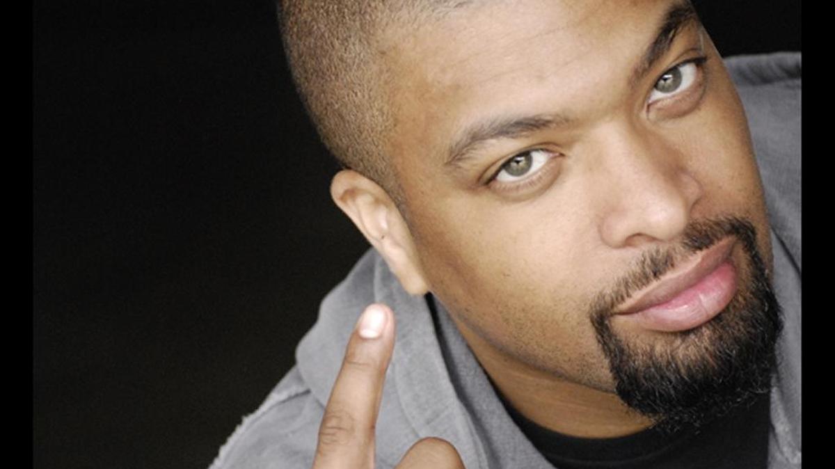 DeRay Davis will perform at Comedy Off Broadway.