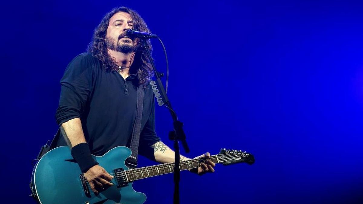 Dave Grohl leads the Foo Fighters into Rupp Arena Oct. 21.