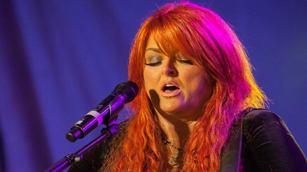 Wynonna Judd will perform at the Fillies & Lilies Party.