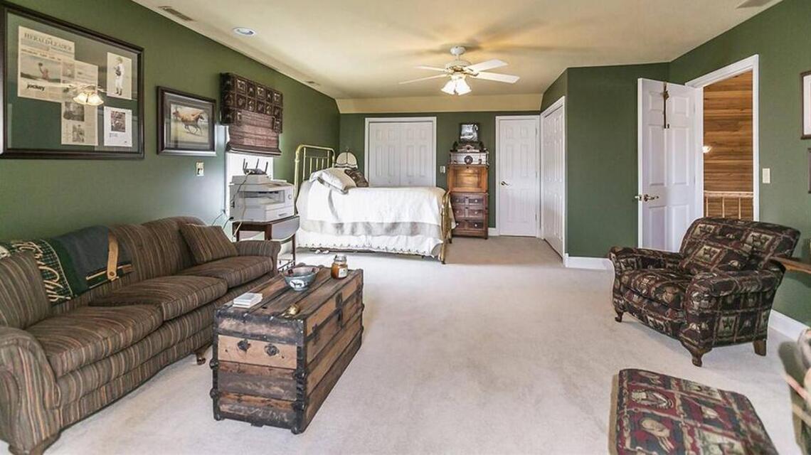 Perfection in every direction on 206-acre Flemingsburg farm