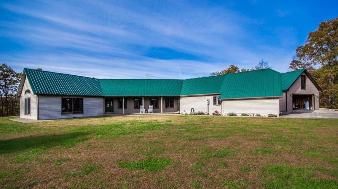 Comfort in Clay City: Secluded home offers convenience and country views