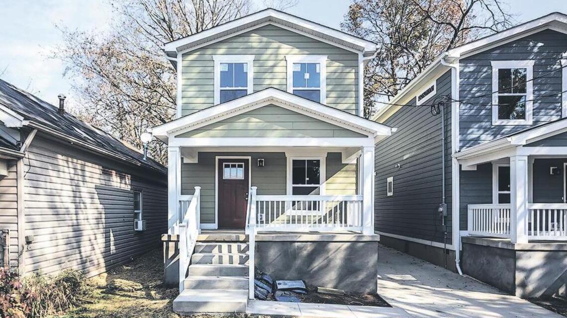 Devonia Avenue houses are vivid jewels in lively downtown scene