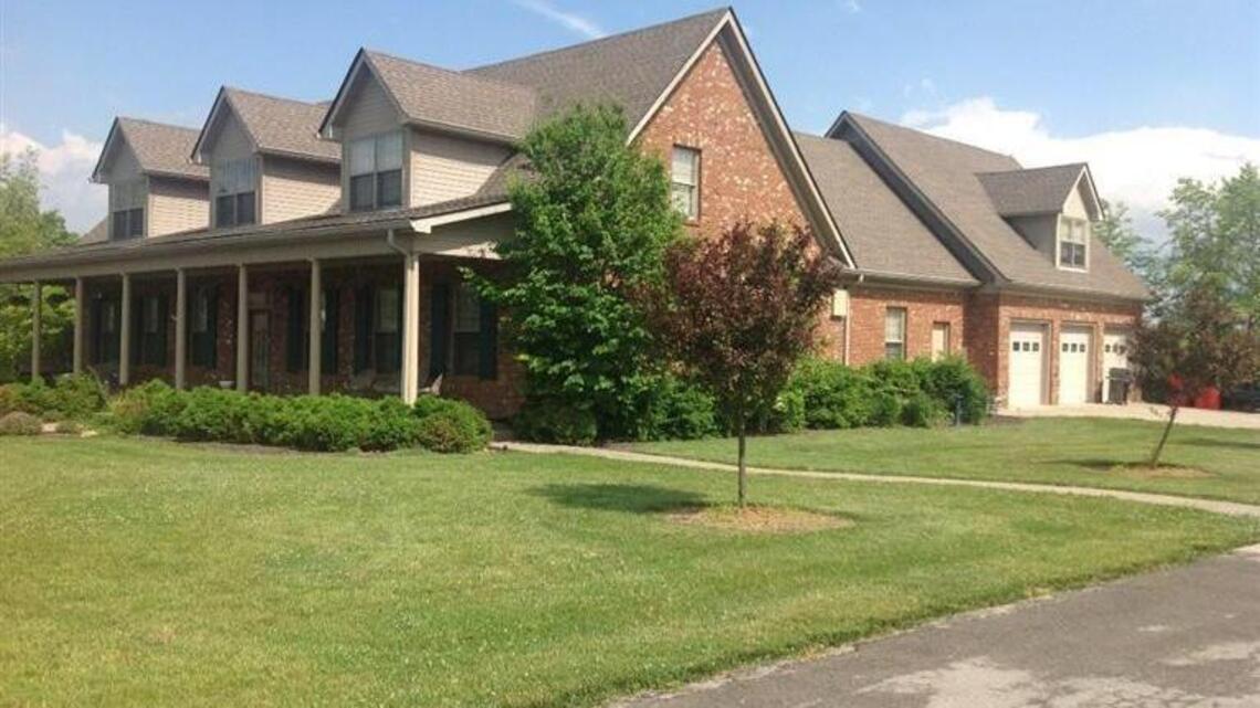 Greenspace abounds in Frankfort: 7-bedroom home sits on a former golf course