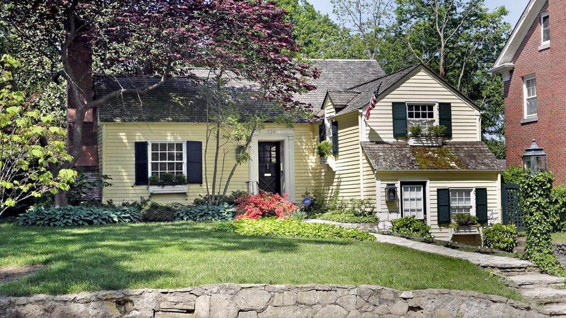 The best of old and new on display in cottage in the heart of Chevy Chase