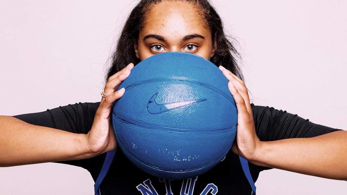 Brooklynn Miles, a graduate of Franklin County High School in Frankfort, announced via social media Monday that she is transferring from Southeastern Conference rival Tennessee to home-state Kentucky.