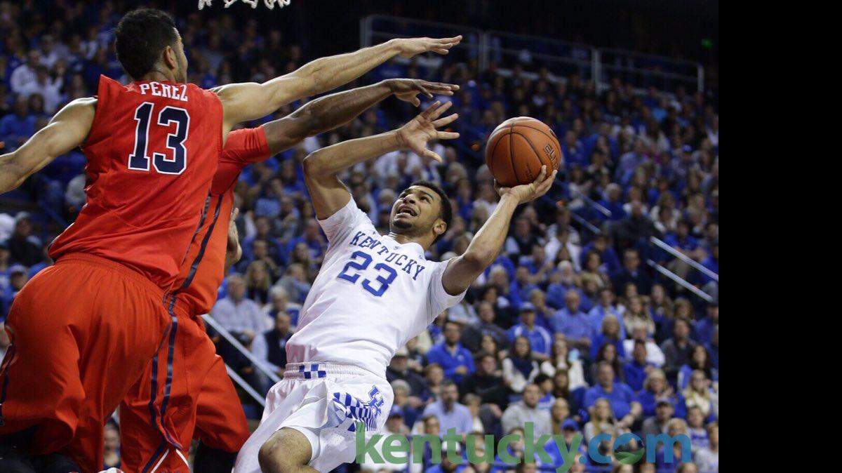Kentucky's Jamal Murray made a circus shot in Kentucky's game against Ole Miss.