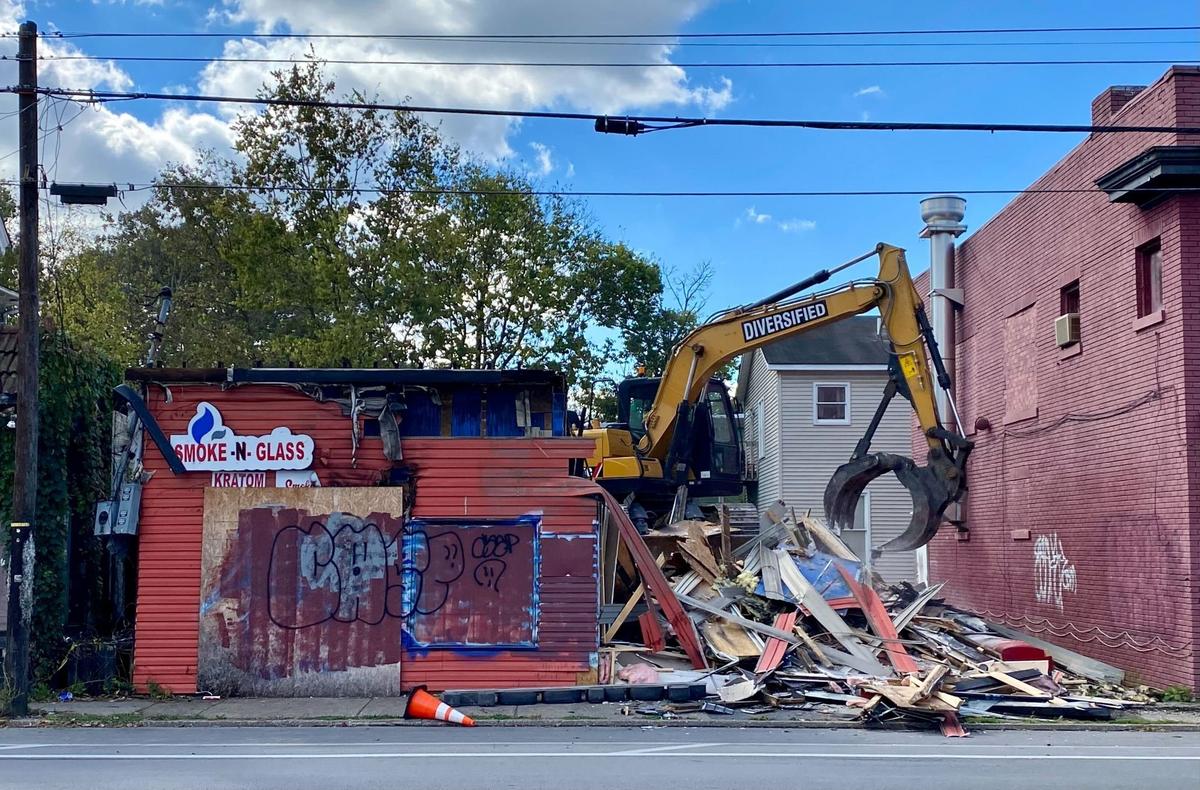The building at 504 Euclid Ave., once home to Brooking’s, Restaurant, was demolished on Oct. 26, 2021.