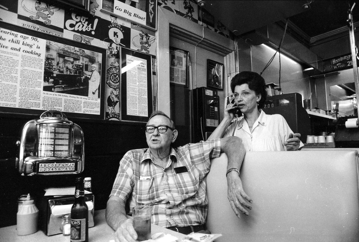 A booth a Brooking’s Restaurant, June 1, 1991, the last day the restaurant served its popular chili.