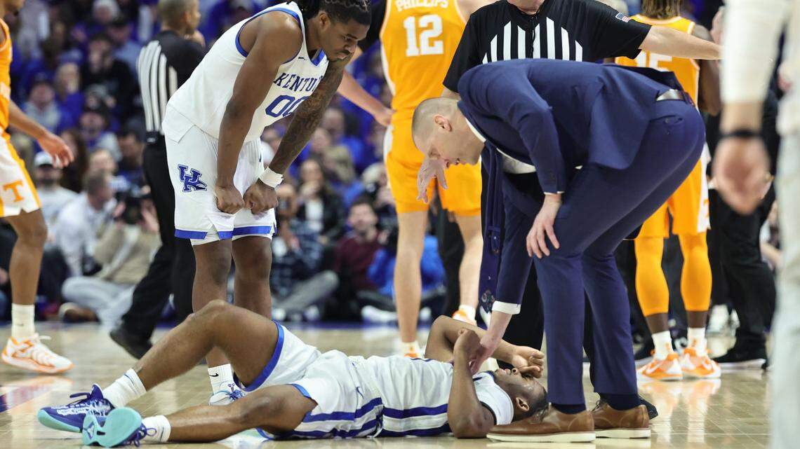 Mark Pope gives UK basketball injury updates after Kentucky beats Tennessee at Rupp Arena