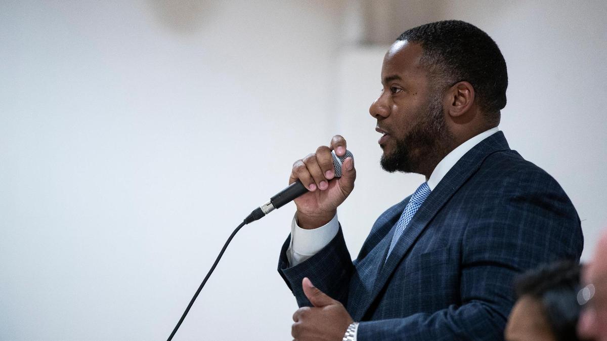 Lexington mayoral candidate Adrian Wallace answers questions during a forum for mayoral and county attorney candidates at the Lyric Theatre in Lexington, Ky., Tuesday, April 26, 2022.