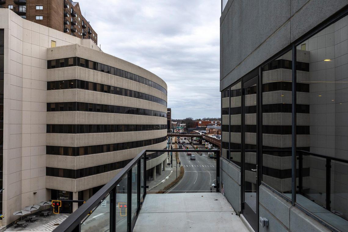 Every condo at the Vine will have an exterior balcony, and on ninth floor, where a new restaurant will be located, 8-foot balconies are being added on two sides to create more than 40 outdoor seating spots as well.