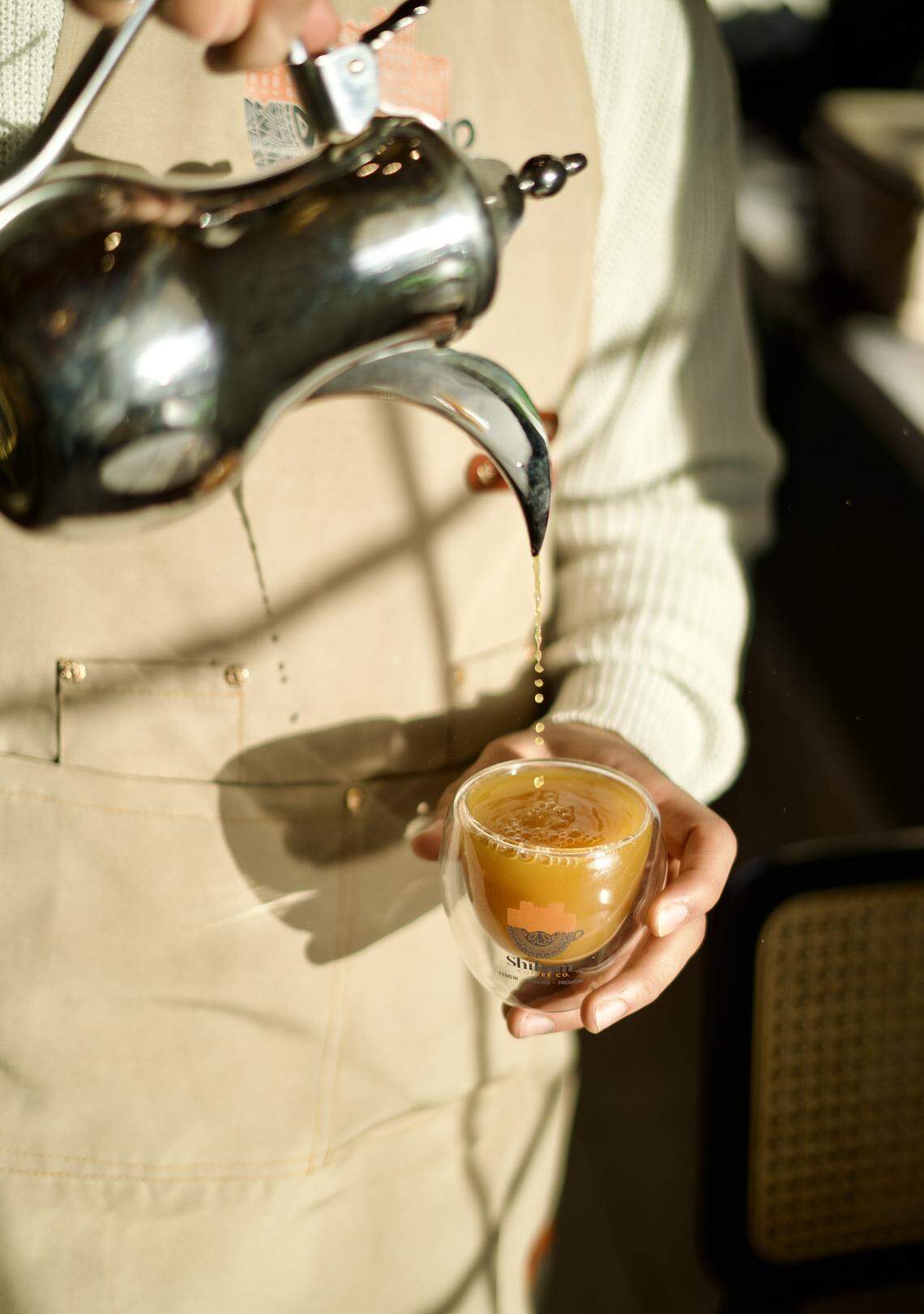 Adeni Tea, Yemen’s famous spiced milk tea, comes from the coastal city of Aden. Sometimes called Adeni Chai, it’s brewed slowly, it is a rich, creamy yet sweet drink.