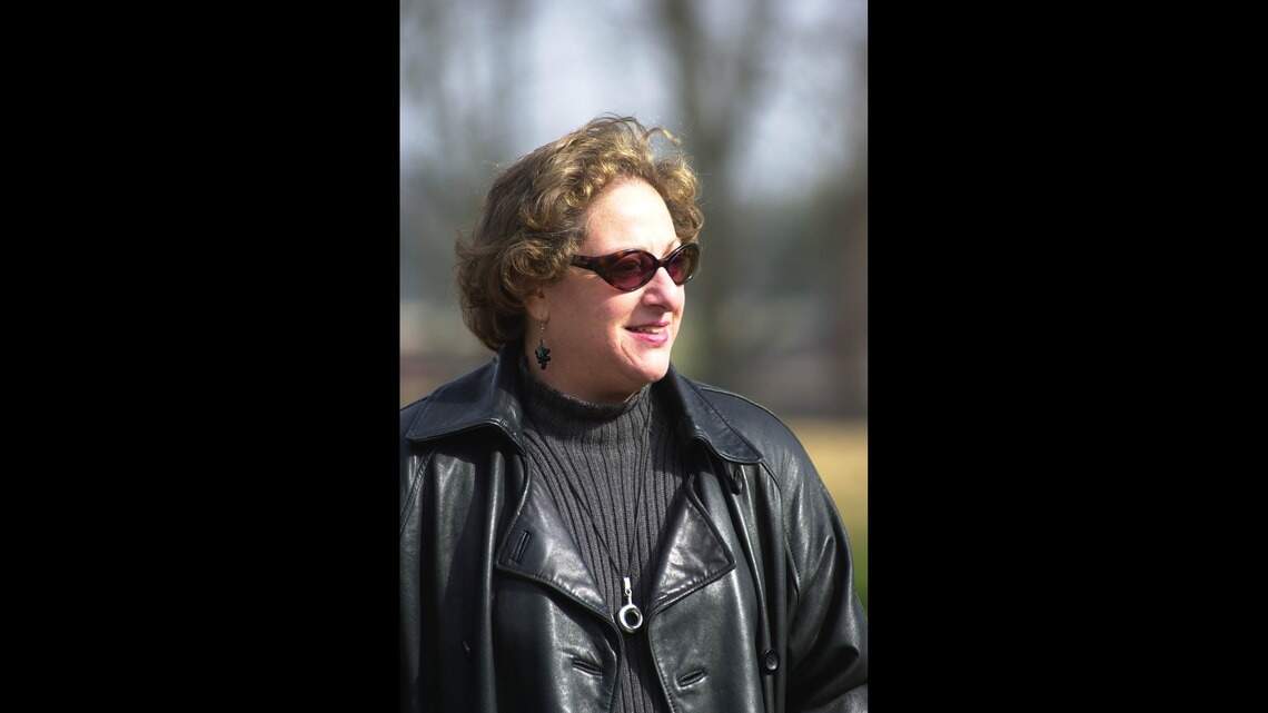 Lexington caterer Selma Dawahare Owens, buyer for Dawahare’s department stores, has died