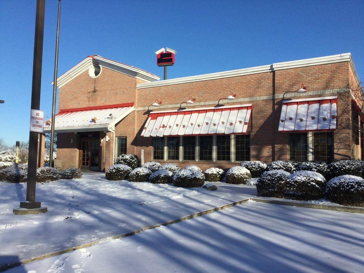 The Bob Evans Restaurant on Buena Vista is now a Sonny’s BBQ restaurant.