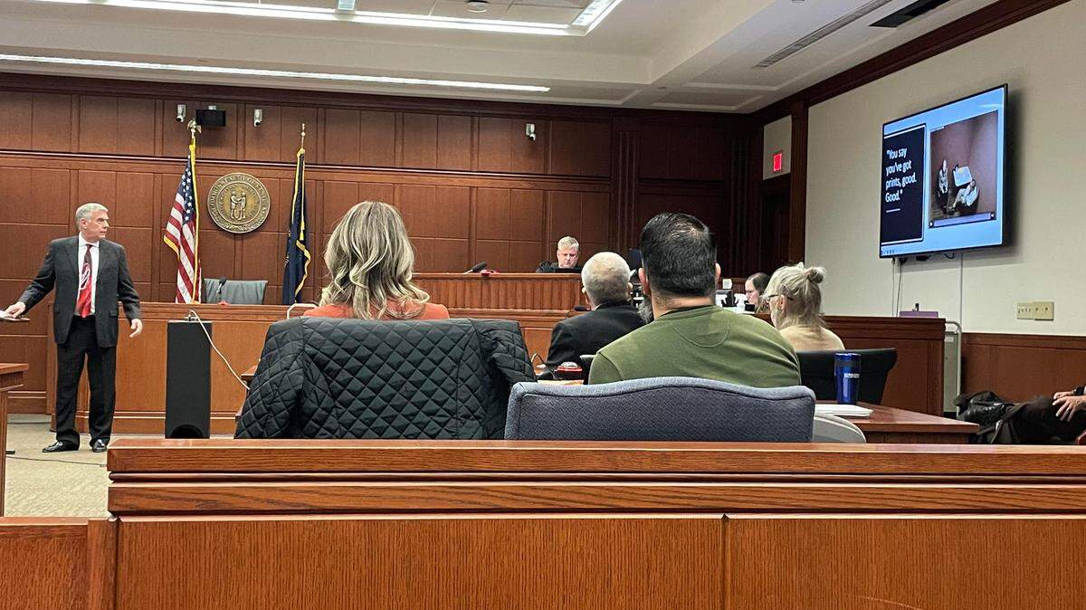 The trial for Carol Ann Hignite began on Monday. Hignite faces charges of murder, knowingly abusing or neglecting an elderly person, and third-degree arson after the death of her husband, Leon Hignite, in 2017.