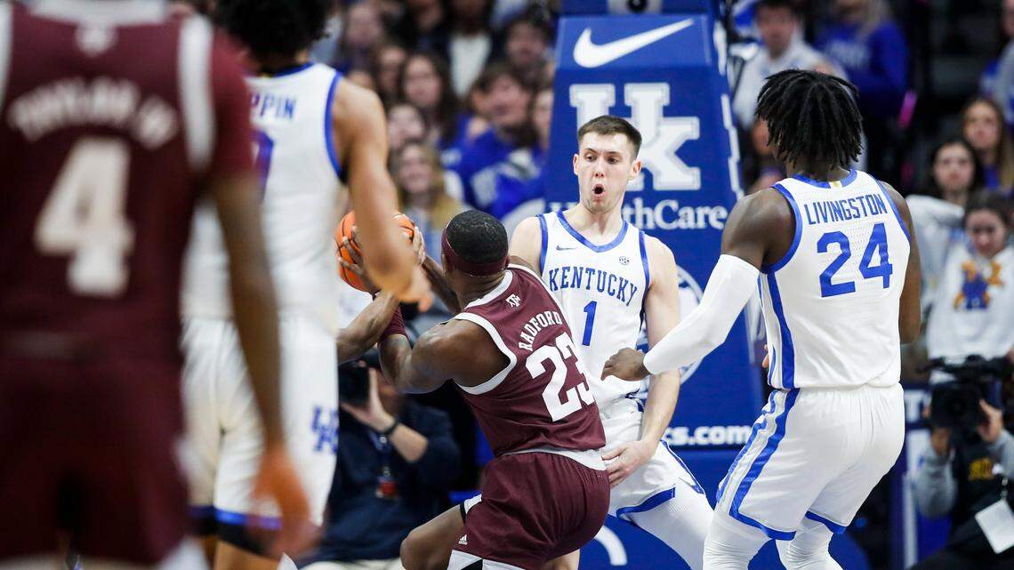 Live updates: Kentucky vs. Texas A&M college basketball