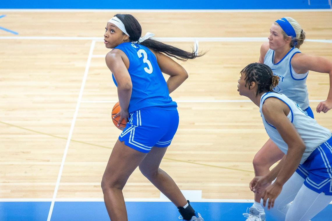 Freshman Jordy Griggs (3) earned a shout-out from team leader Maddie Scherr for her hustle during Tuesday’s practice.
