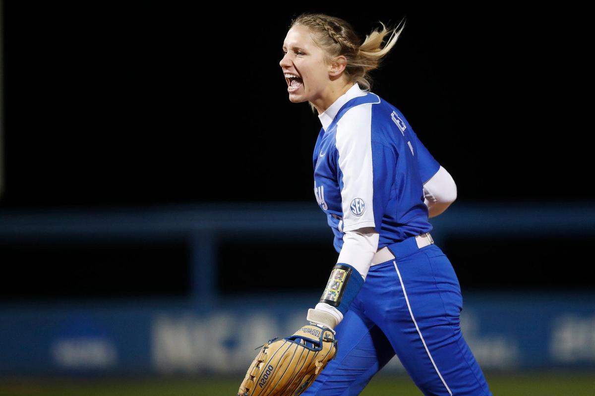 Kentucky pitcher Autumn Humes improved her record to 15-5 after relieving Grace Baalman after three innings in UK’s 6-5 win over Louisville on Wednesday.
