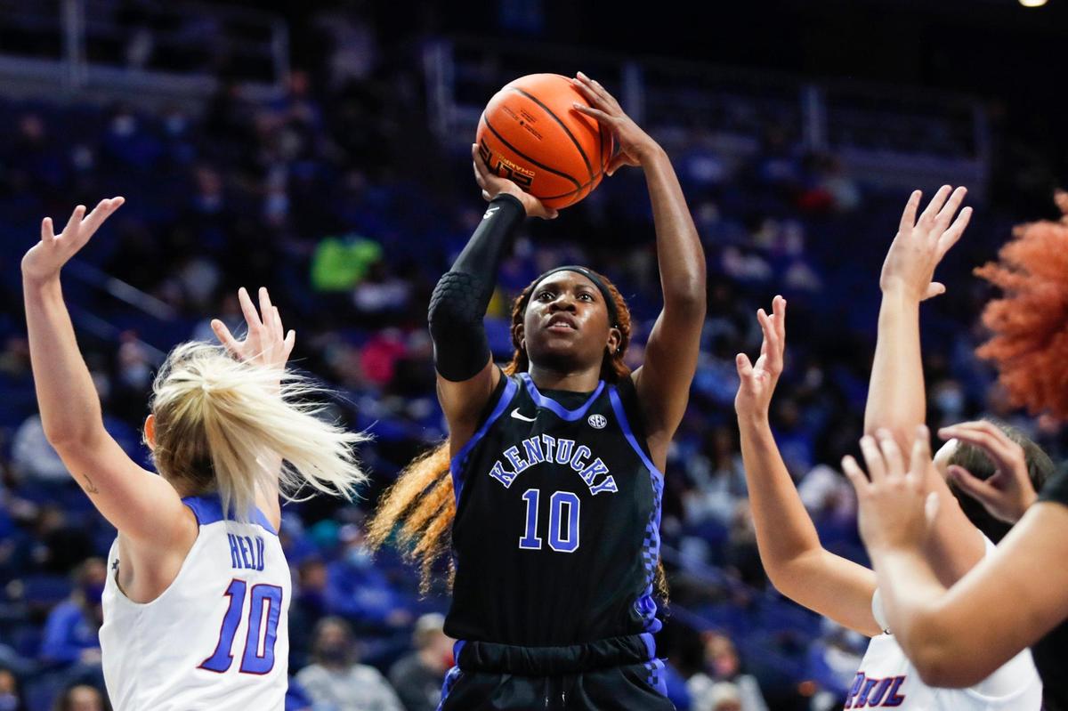 Rhyne Howard, Kentucky’s leading scorer this season, battled foul trouble throughout Thursday night’s loss and ended up with 12 points.