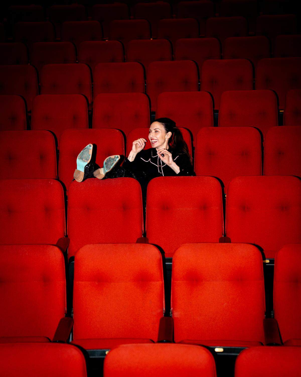 Whitney Cummings is a stand-up comedian, actress, writer, podcaster and director. She co-created the TV sitcom “2 Broke Girls” and starred in and produced the sitcom “Whitney.” Cummings also directed the comedy movie “The Female Brain” (2017). She will have a show in Lexington this weekend.