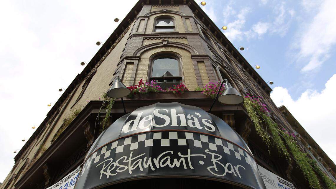 deSha's Restaurant and Bar in Victorian Square at the corner of North Broadway and West Main Street has announced it will close on Dec. 28. The restaurant, which opened in 1985, tried unsuccessfully to fight its eviction from the downtown shopping center.  