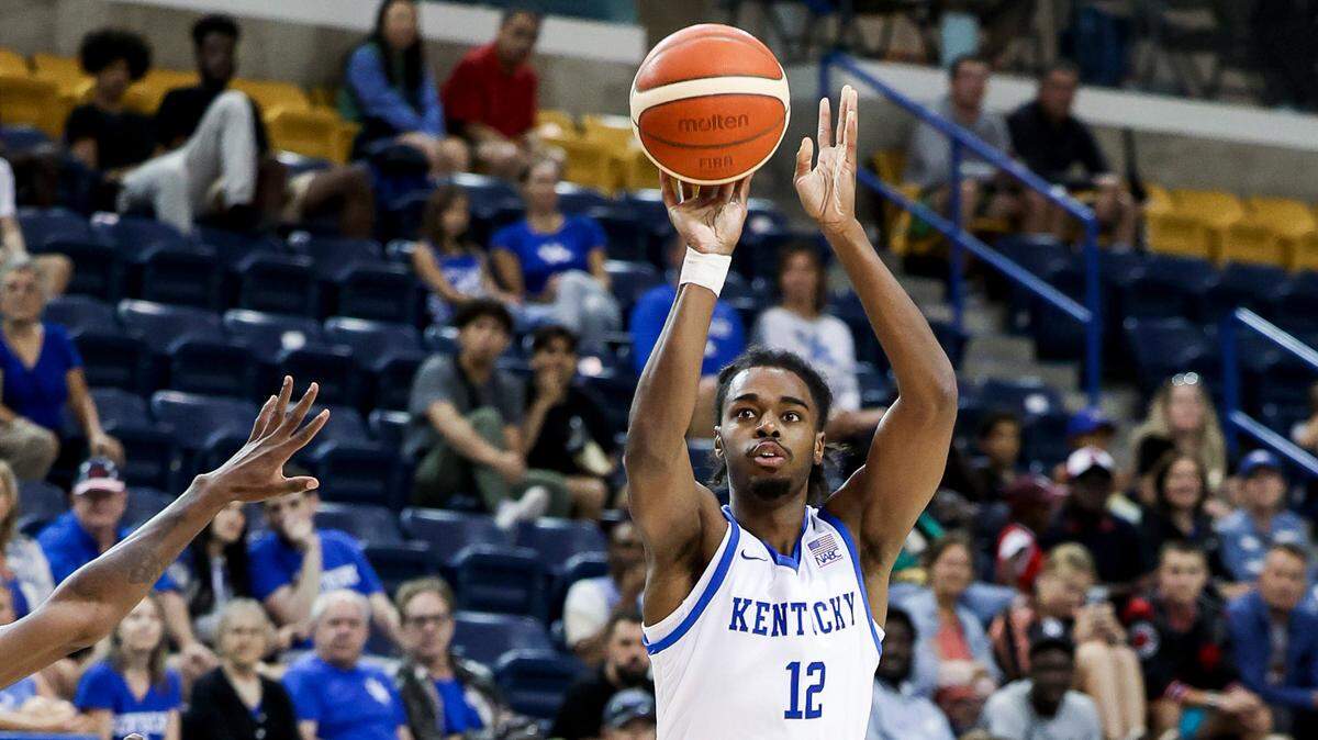 Antonio Reeves made 18 of 32 three-point shots for Kentucky during the GLOBL JAM tournament.