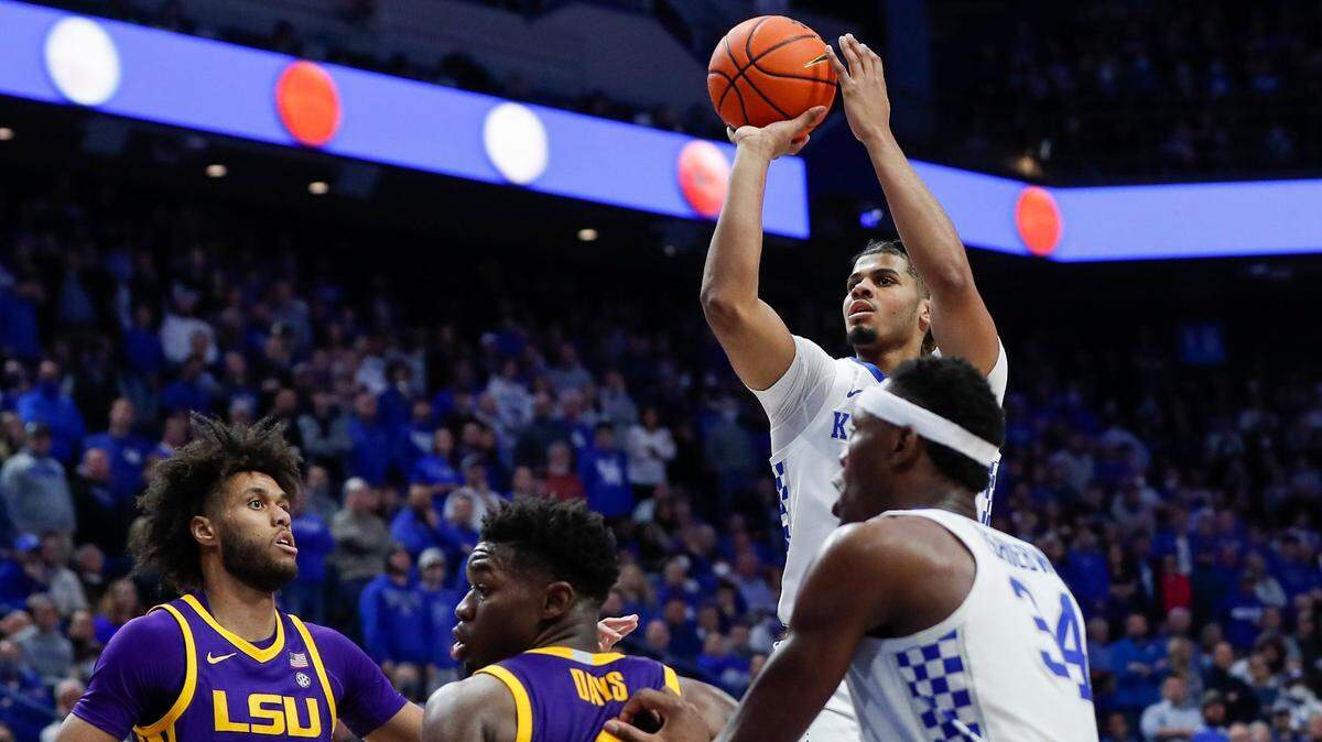 Kentucky’s Bryce Hopkins, top right, scored 13 points and grabbed four rebounds in a 71-66 win against LSU on Feb. 23.